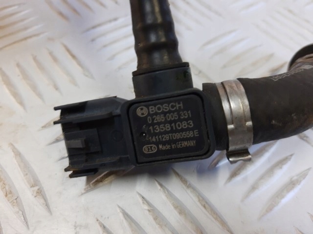 Opel corsa e датчик вакууму 13581083 в Україні