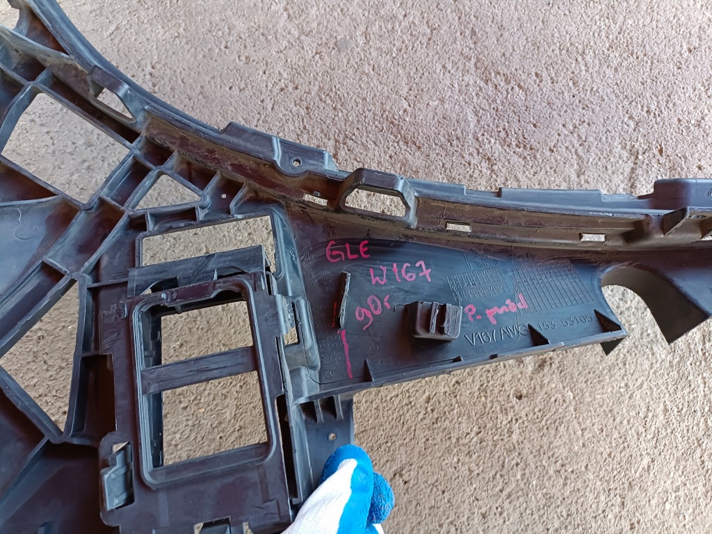 фото №10, Mercedes gle w167 направляющая бампера правый перед передний a1678855403