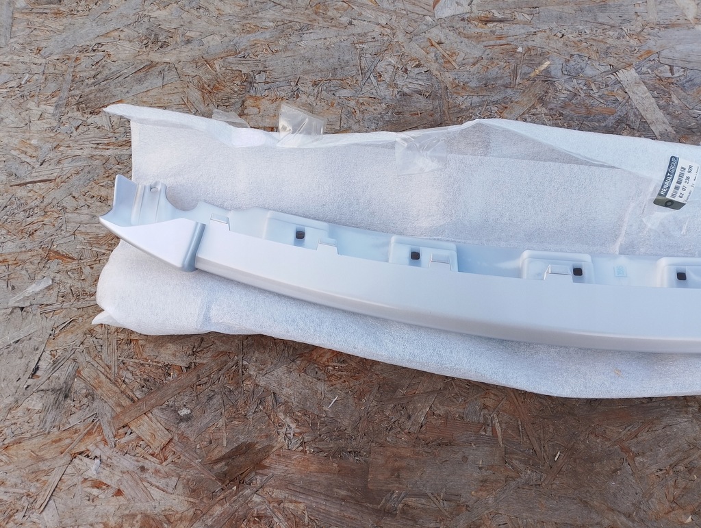 фото №6, Накладка бампера молдинг перед спойлер dacia sandero stepway i