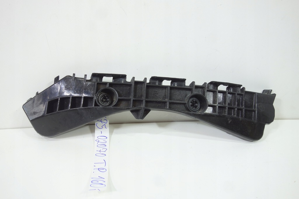 фото №1, Напрямна бампера задня правий toyota auris 06-12