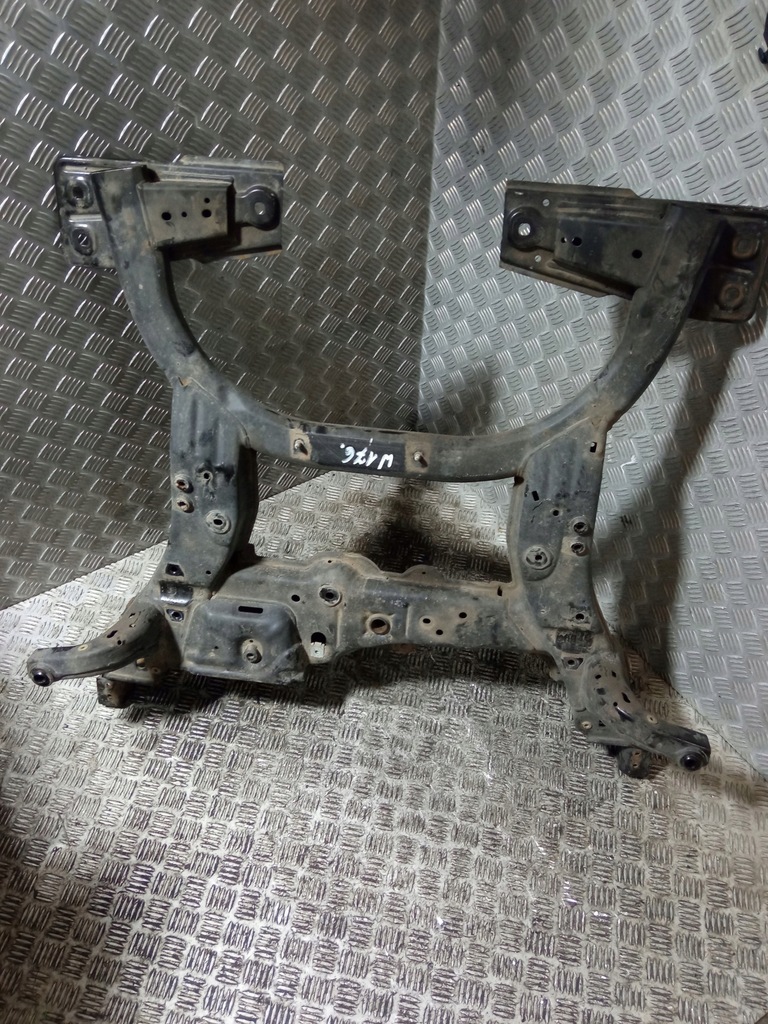 фото №1, Mercedes w176 lift подрамник подрамник