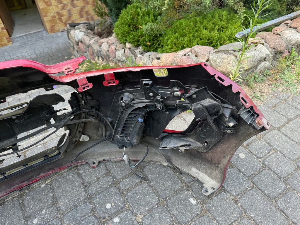 фото №9, Peugeot 308 lift 2011 бампер передний оригинал pod омыватель