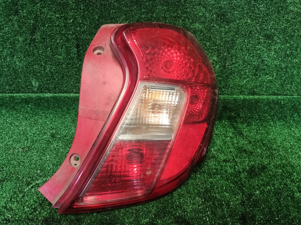 фото №1, Opel karl лампа права задня anglik