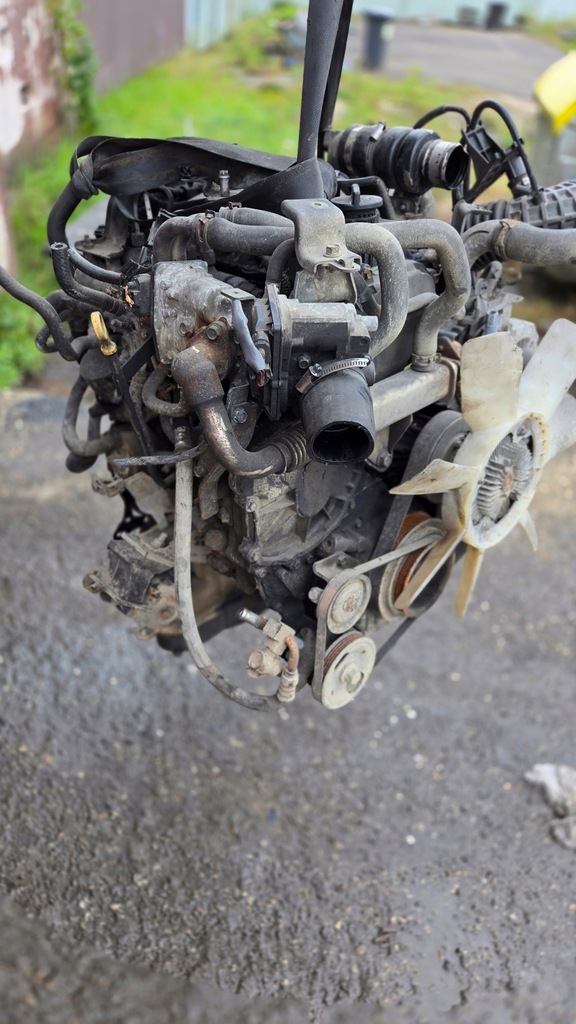 фото №8, Двигун kompletny nissan navara 2.5 dci yd25 film