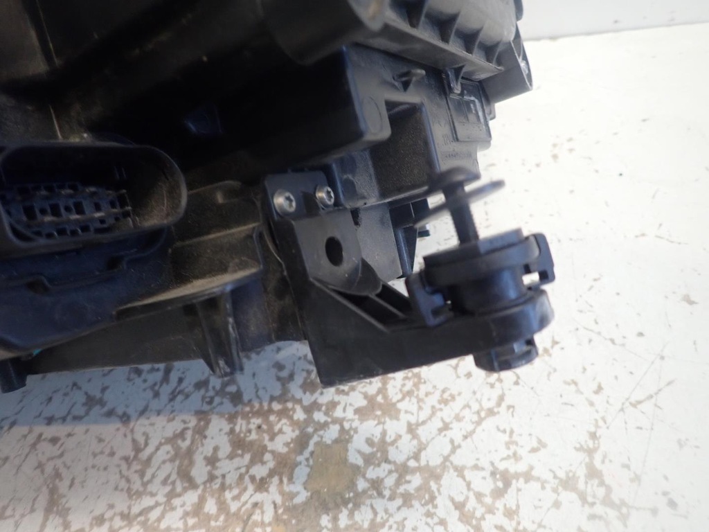 фото №4, Лампа перед права vw t-roc 2017- full led