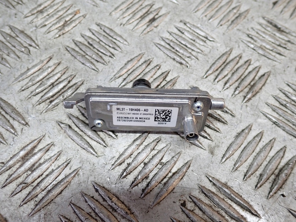 фото №12, Камера скло поперечина руху ford f150 2021-