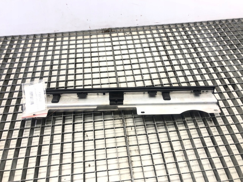 фото №2, Шторка дверь задняя левая audi a8 d4 09-18