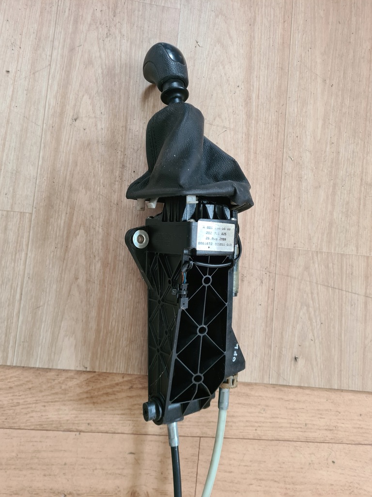 фото №1, Sprinter crafter 06-16 домкрат переключения передач