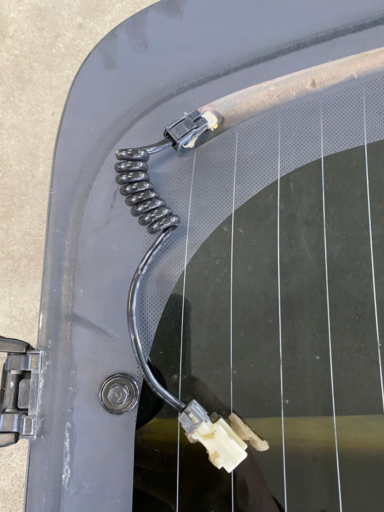 фото №8, Скло кришки багажника hyundai santa fe i 04r.as3