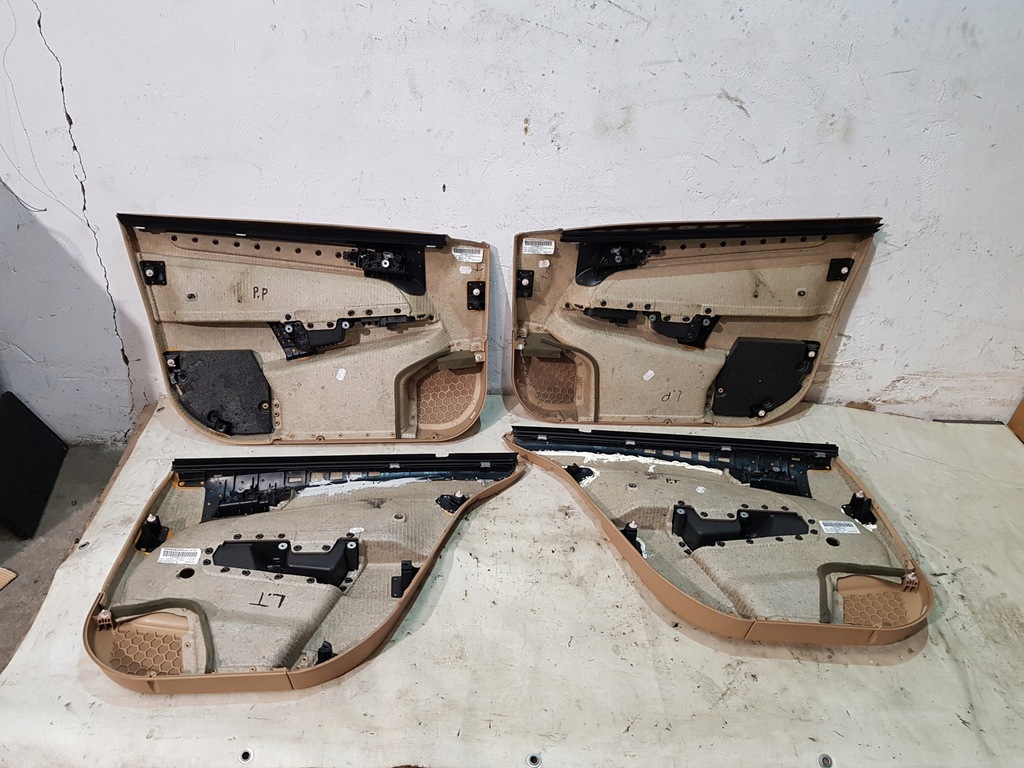 фото №6, Обшивки дверь opel astra h iii eu 5 дверь hb комплект