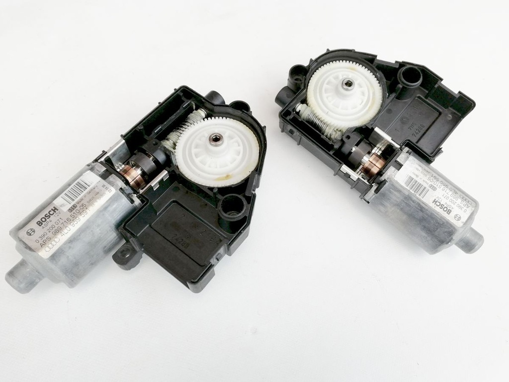 фото №1, Audi q7 моторчик дах скляний оригінал