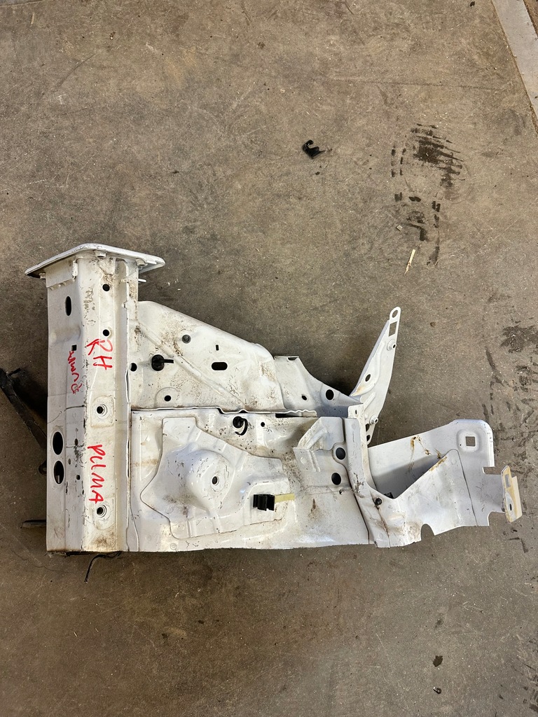 фото №1, Кузов чверть лонжерон ford puma mk2 права