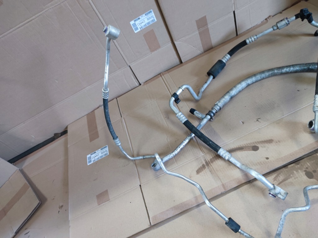 фото №4, Vw fox трубки провода кондиционера комплект 1.2 12v