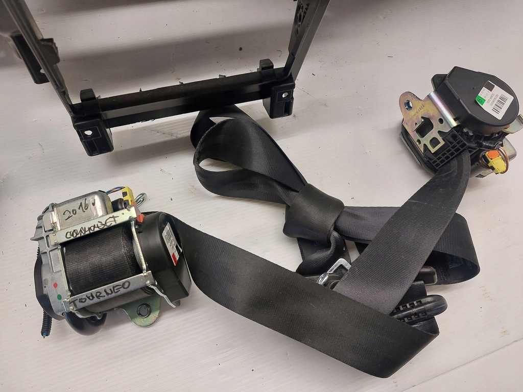 фото №9, Приборная панель консоль ford connect демонтаж 2 x подушка безопасности