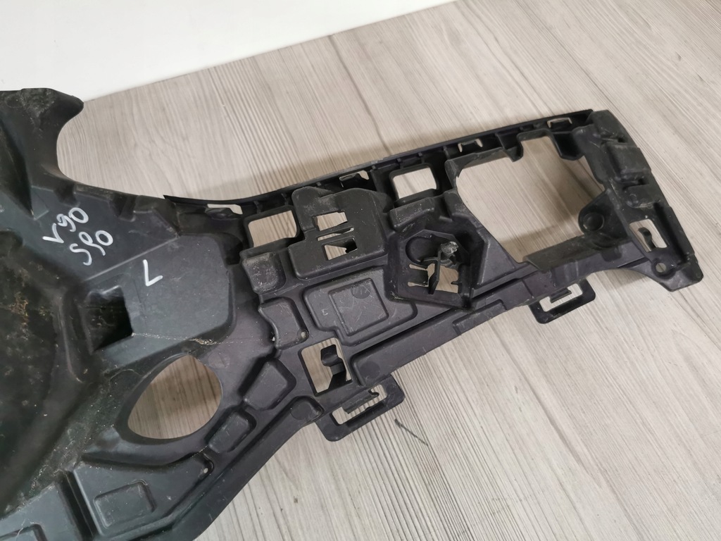 фото №9, Направляющая бампера левый перед volvo s90 v90 31383237