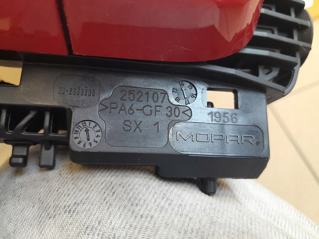 фото №3, Jeep renegade trailhawk 2014r usa ручка дверь левая перед передняя