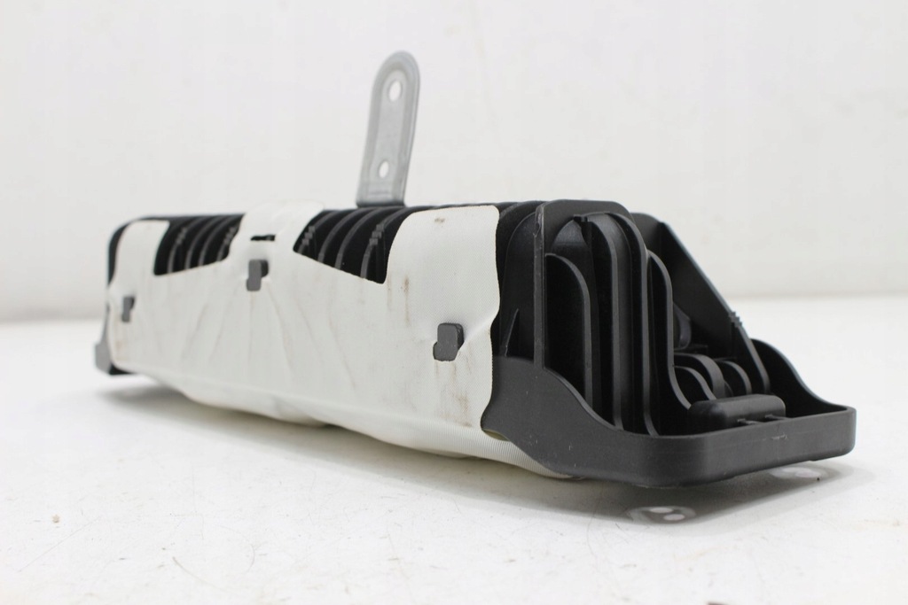 фото №9, Подушка пассажира mercedes c-klasa w205