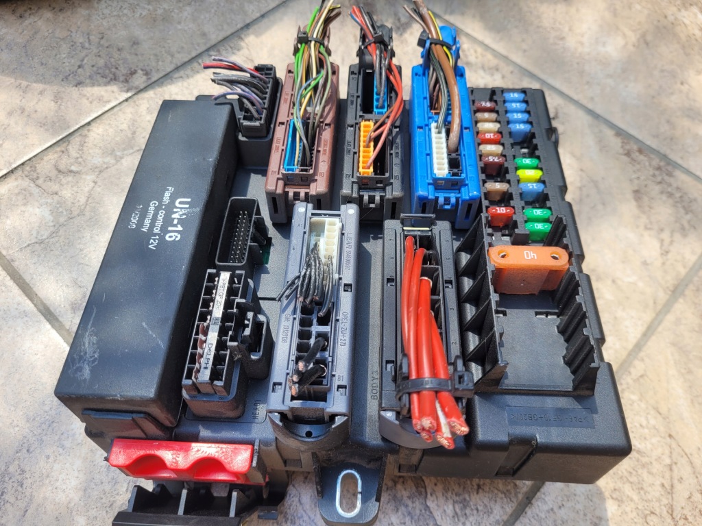 фото №4, Коробка модуль bsi opel 13205777