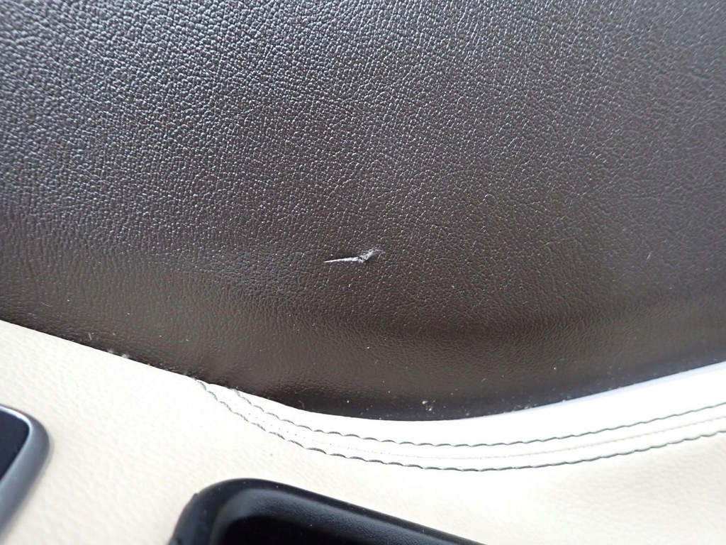 фото №7, Обшивка обивка дверь правый задняя hk83-20986-acw jaguar f-pace x761 20r