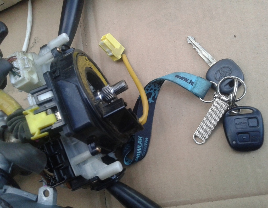 фото №8, Набор стартовый бортовой компьютер замок зажигания toyota corolla e11 2,0 d4d 89666-12320