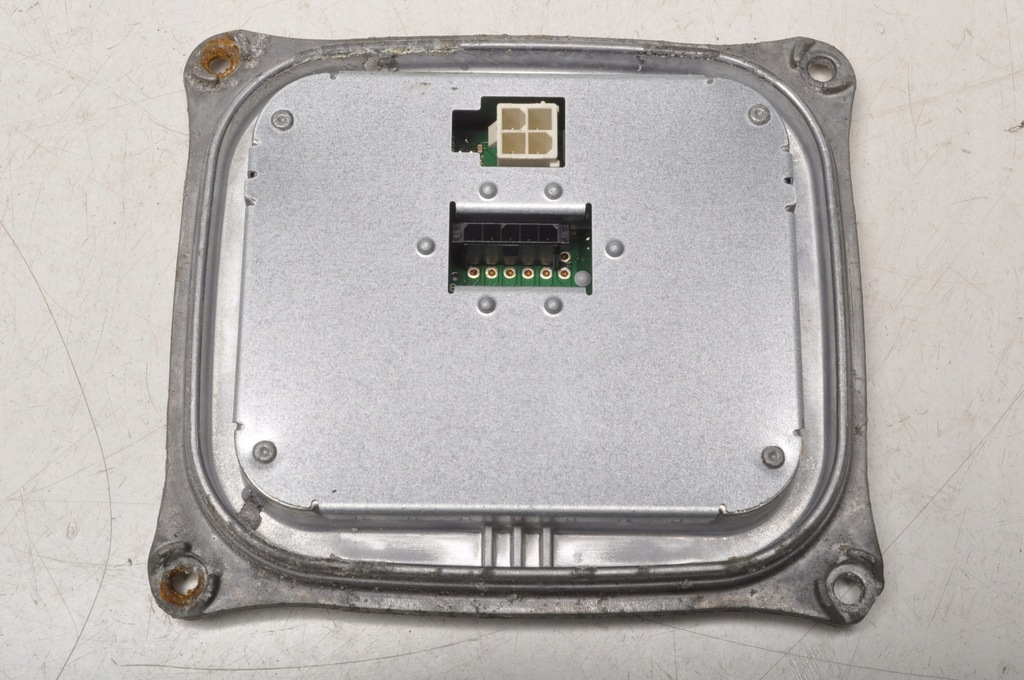 фото №1, Audi s4 b8 модуль led 8k0907472