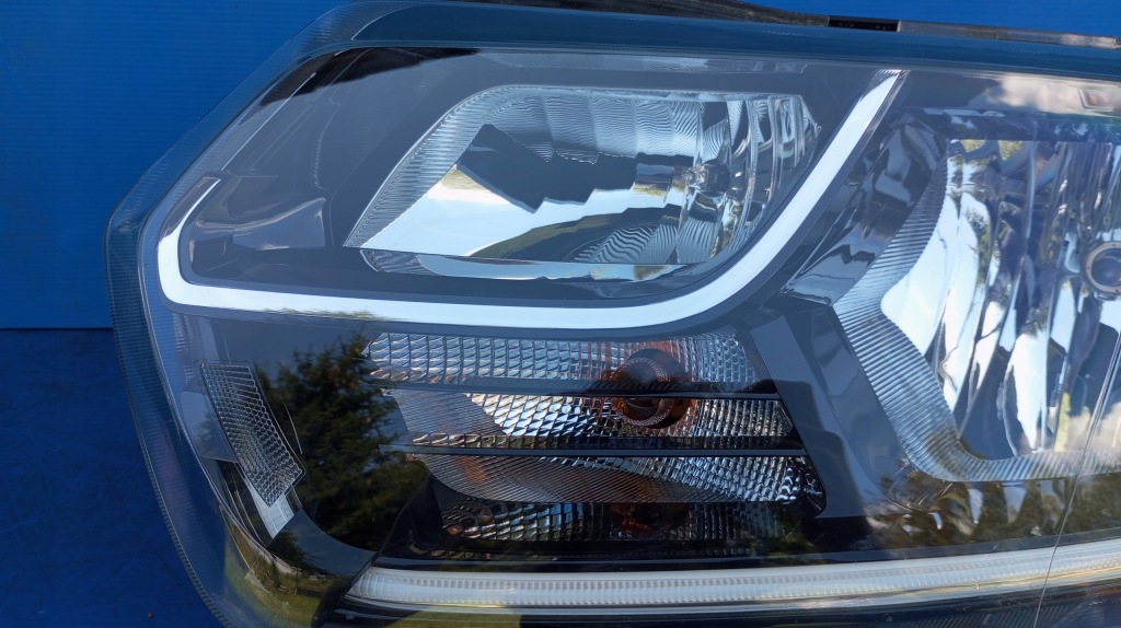 фото №6, Лампа левый перед eu led dacia duster ii 2 260609367r 2017-