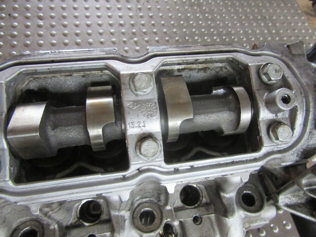 фото №5, Suzuki grand vitara ii 1.9d 2007 головка двигуна