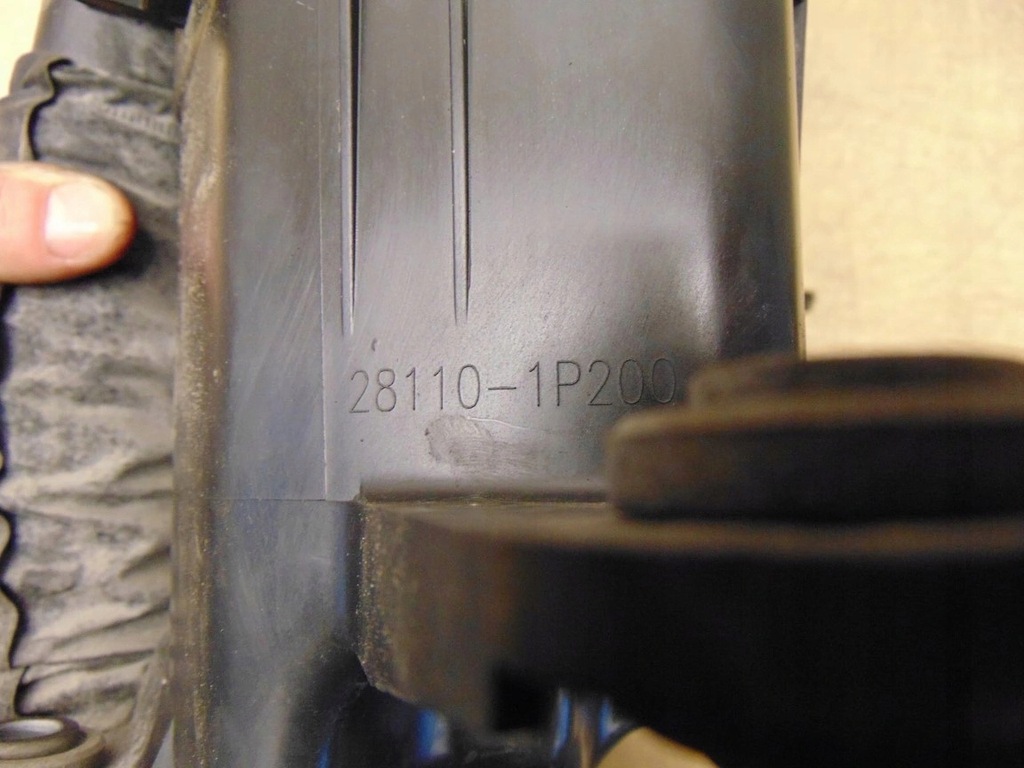 фото №9, Корпус фільтра фільтр повітря kia venga 1.4 crdi