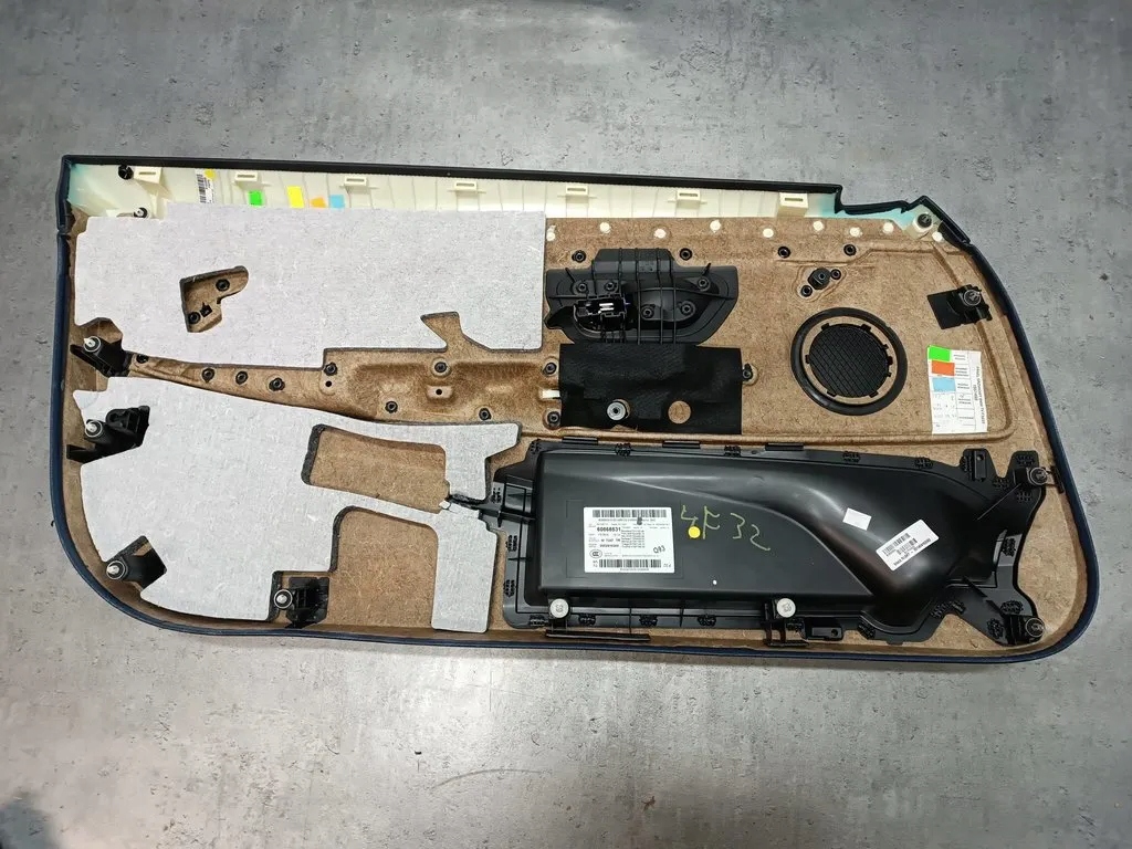 фото №6, Bmw 4 f32 f33 обшивка правий перед