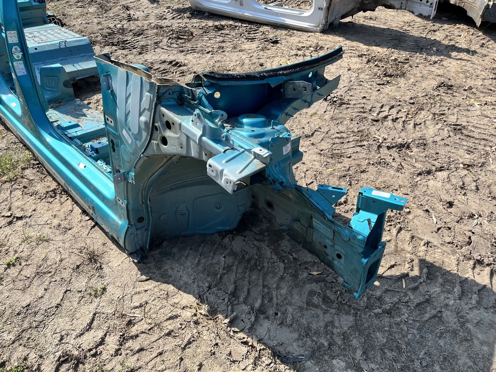 фото №1, Лонжерон правая четверть vw id.3 lc6l