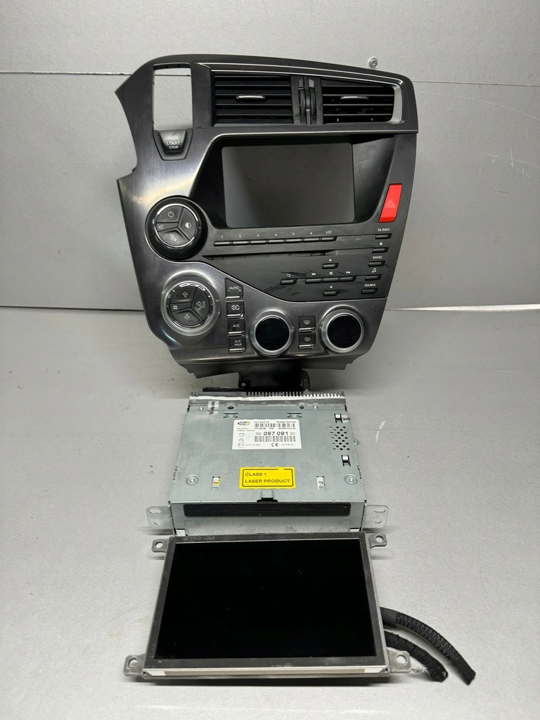 фото №1, Citroen ds5 радио навигация панель 11-15