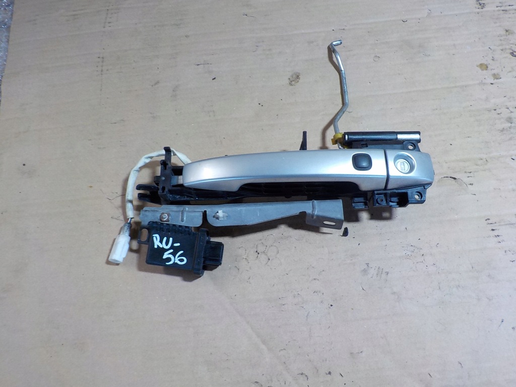 фото №1, Forester iii ручка левый перед