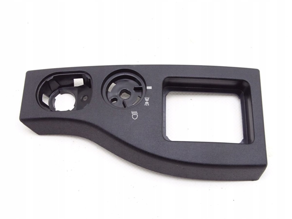 фото №1, Volvo fl6 панель переключателей решётки обдув правый