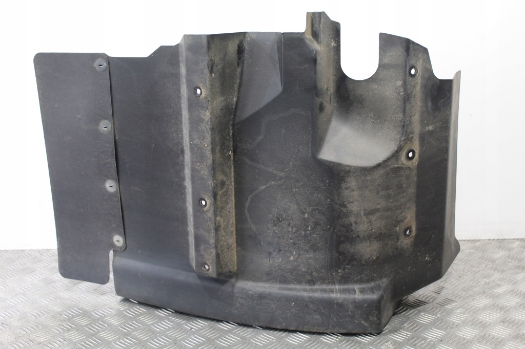 фото №1, Подкрылок брызговик правый nissan nt500 63100-lc40a