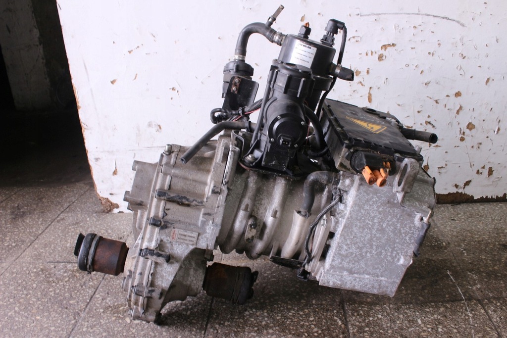 фото №7, Двигатель электрический автомобильный bollore bluecar cała блок приводная