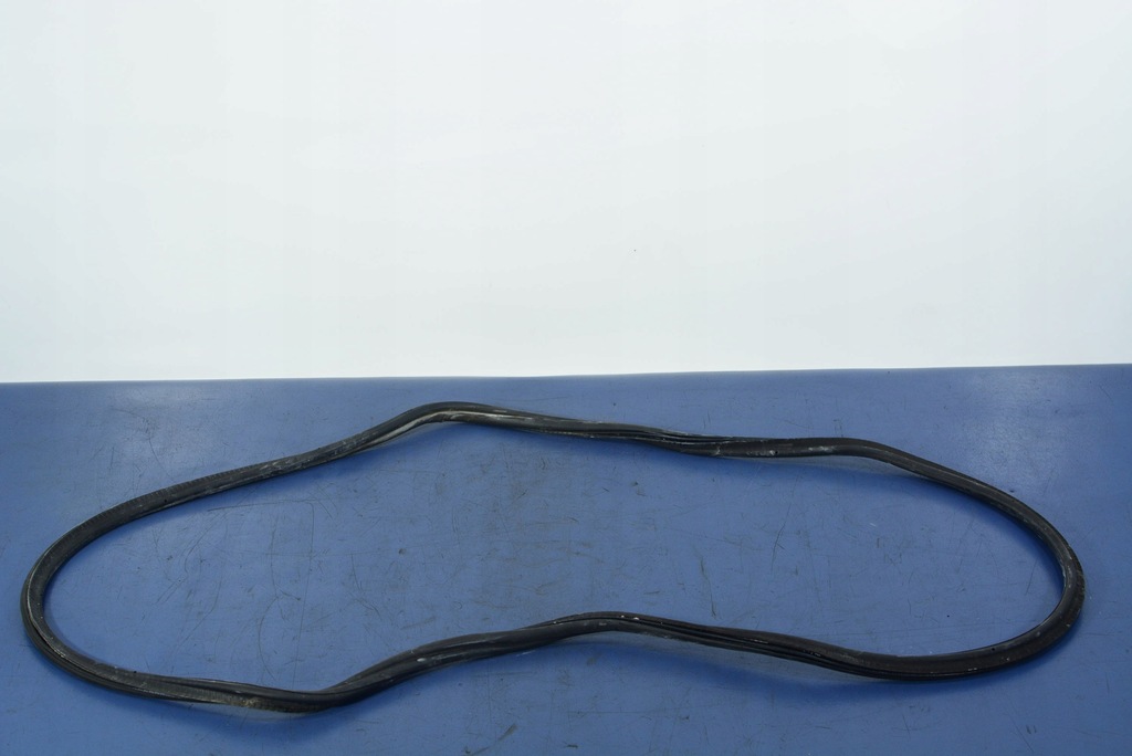 фото №1, Bmw 6 f13 прокладка багажника