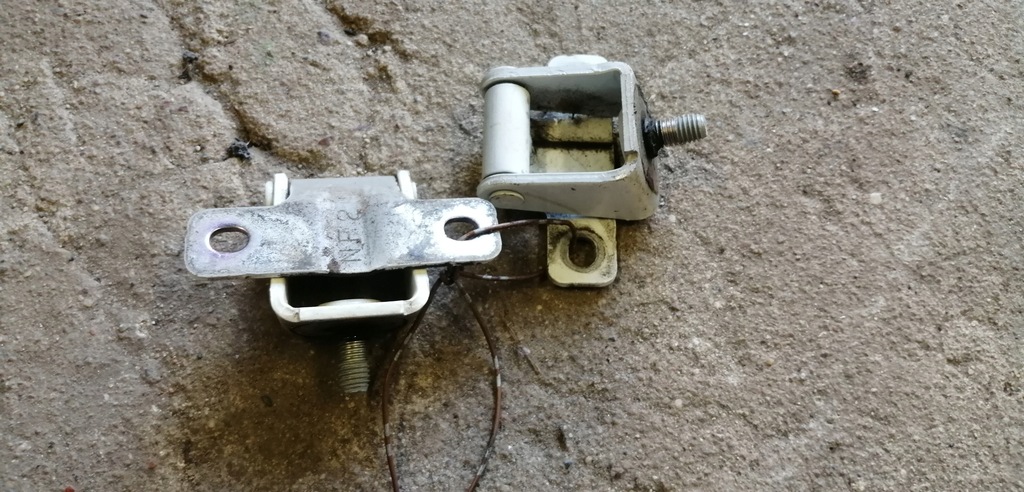 фото №1, Mitsubishi space star ii петля крышки