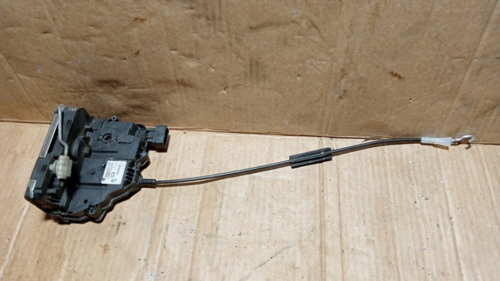 фото №1, Opel corsa d замок двері задня правий 6 pin