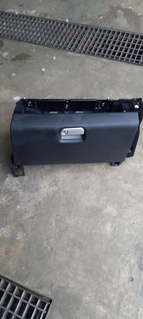 фото №1, Porsche 718 982 бардачок