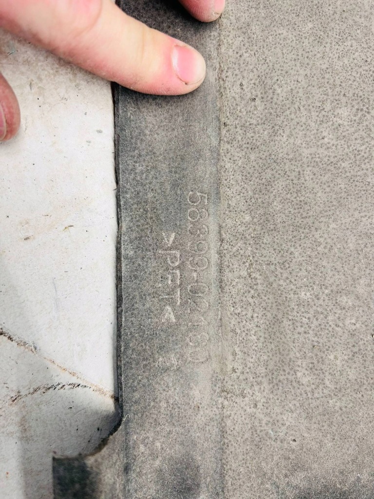 фото №14, Corolla e21 kombi захист підвіска задня задня pod wanne 58399-02180