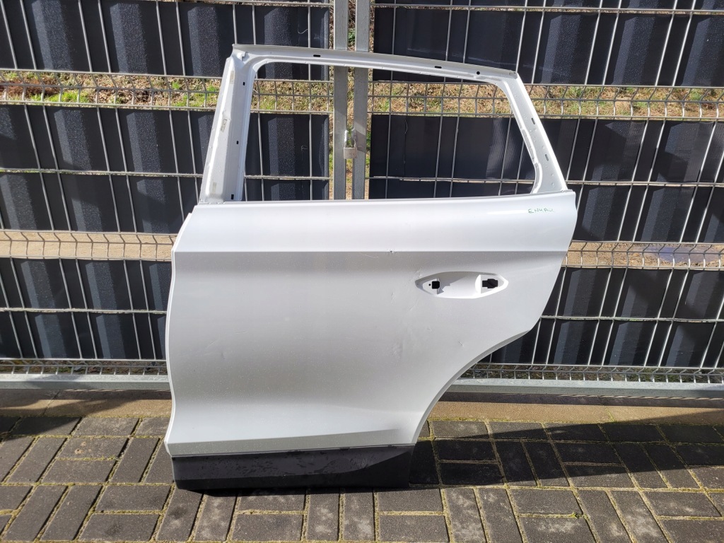 фото №1, Skoda enyaq - двері лівий задня