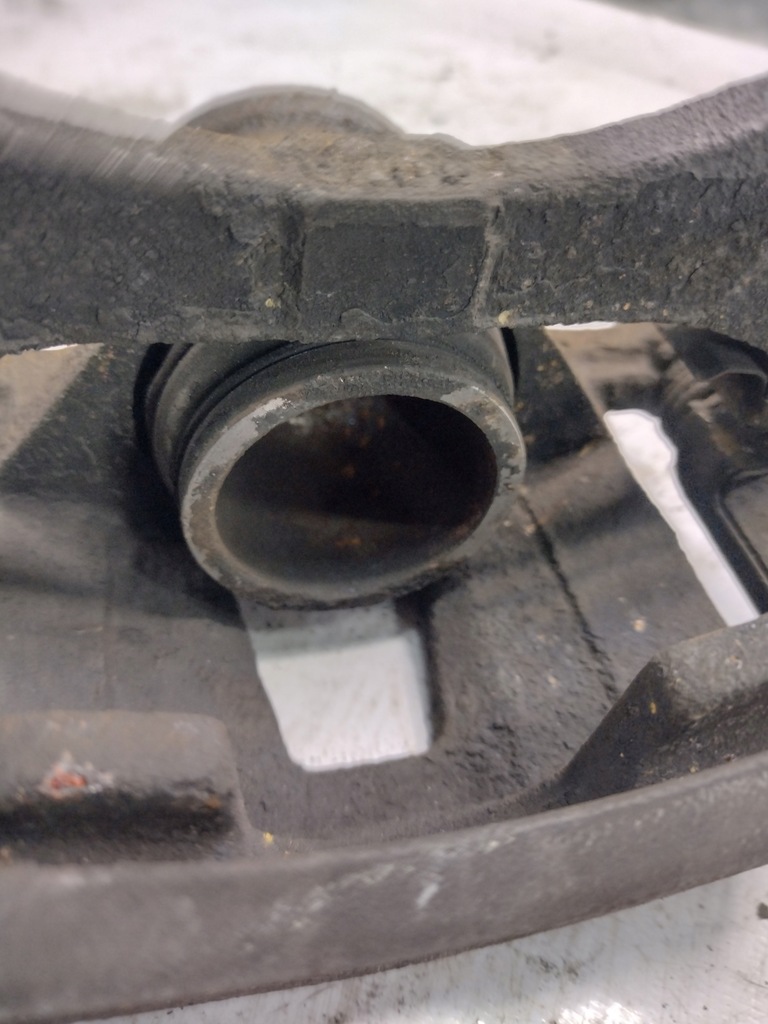 фото №8, Супорт гальмівний скоба правий перед chevrolet lacetti 1,4 16v