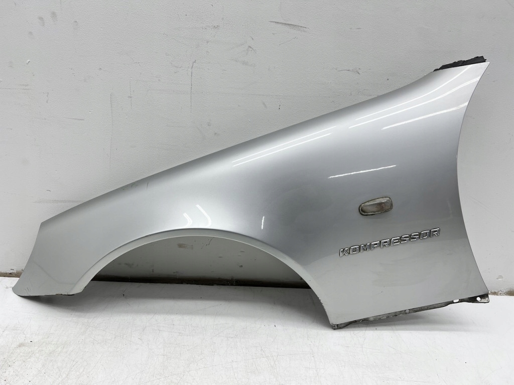 фото №1, Mercedes slk r170 крыло перед левый передний 170