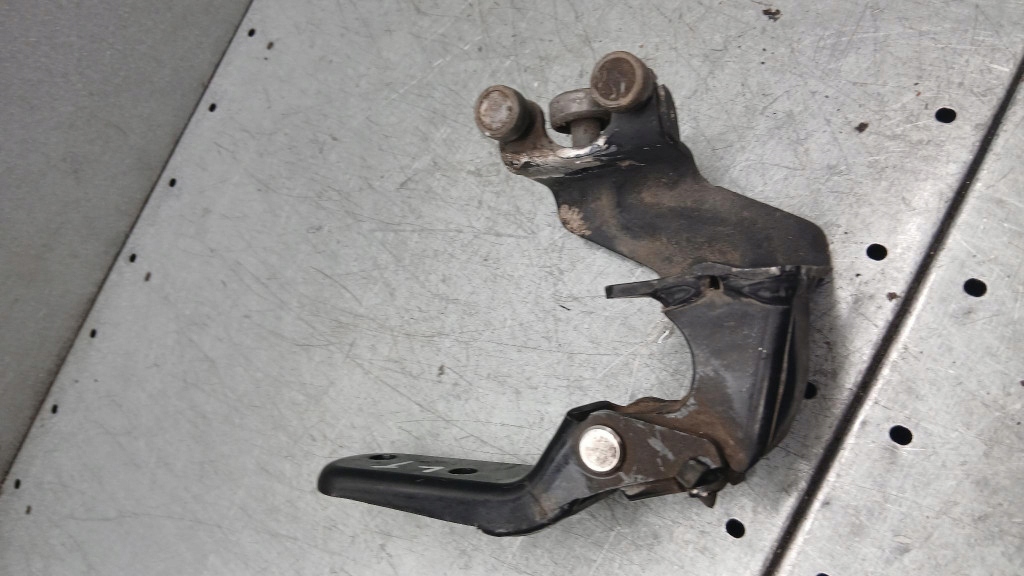 Купить Петля, ролик левый задний  mercedes vaneo w414 01-05r a4147600147