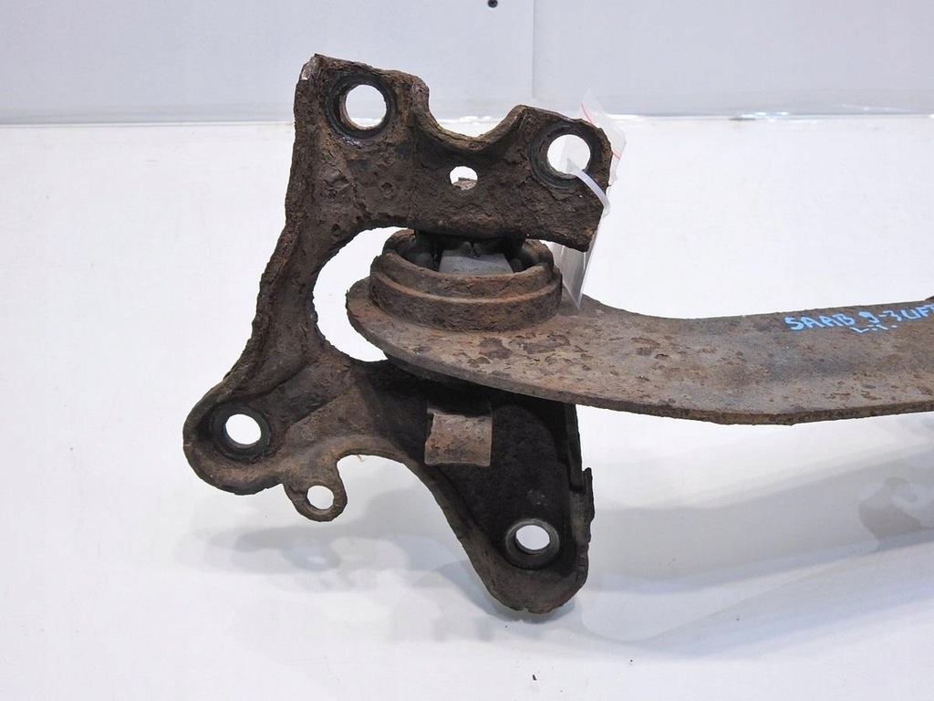 фото №5, Поворотный кулак рычаг левый задняя saab 9-3 ii