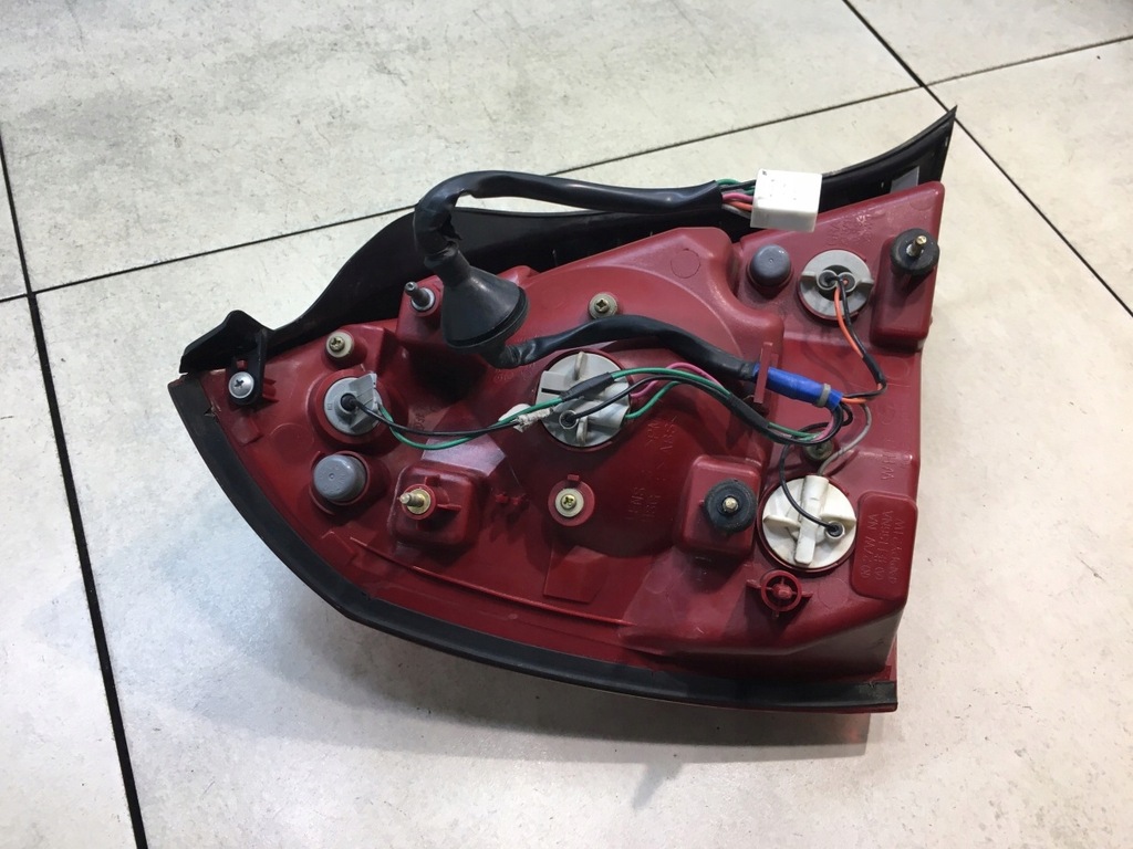 фото №8, Лампа правый задняя hyundai elantra iii