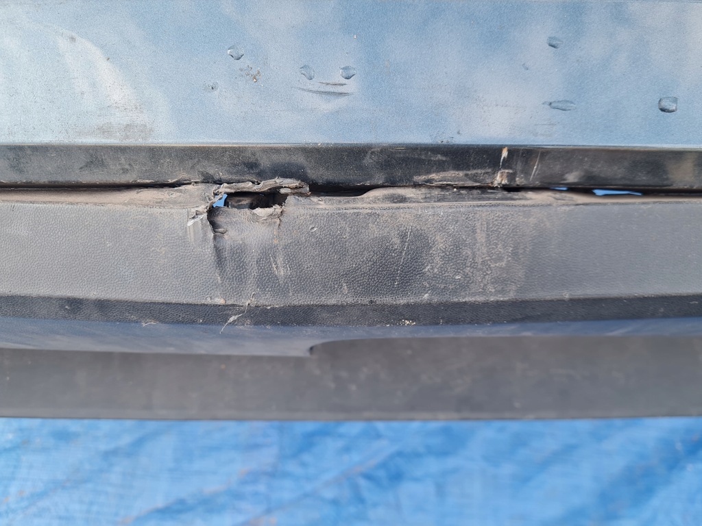 фото №9, Skoda superb 3v9 направляющая правая левый бампер задняя