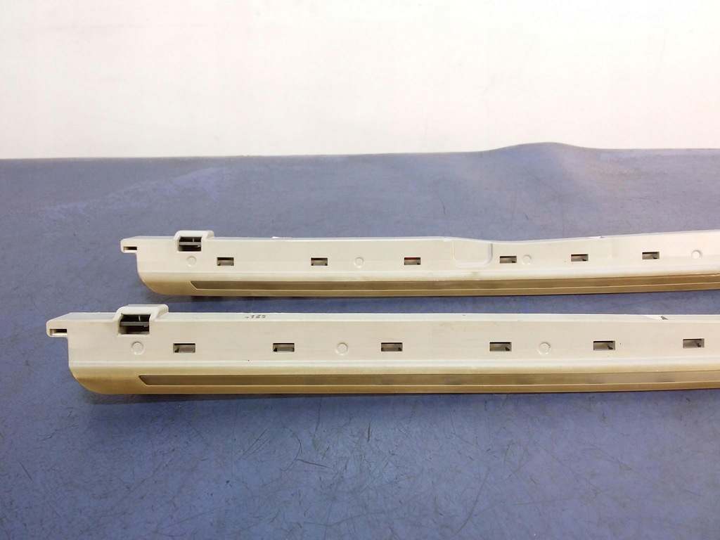 фото №6, Audi a8 d4 фонари потолочный кабины