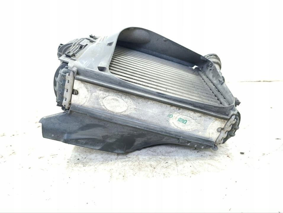 Радиатор porsche macan 2016 95b145803b с Разборки