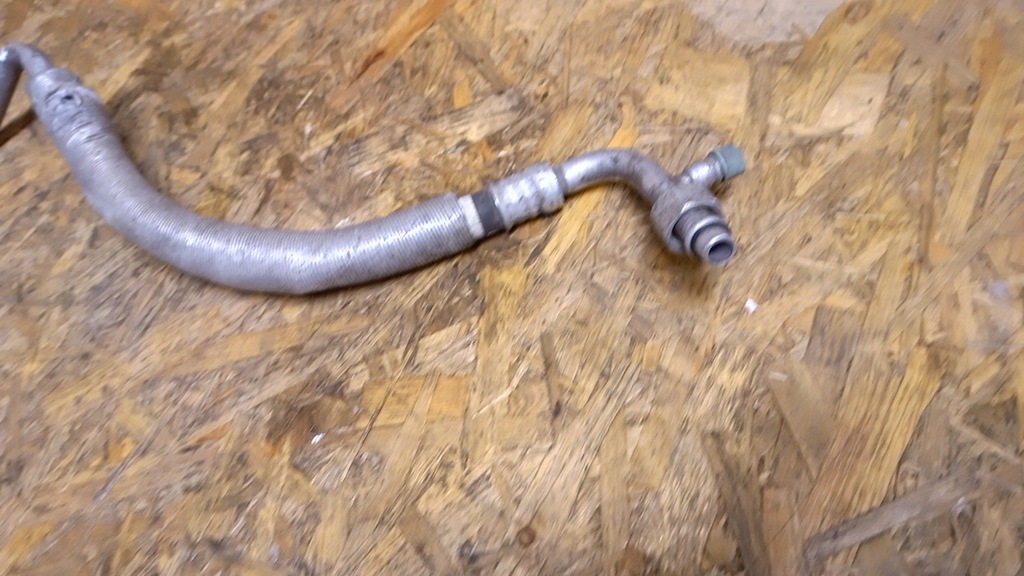 фото №3, Monterey trooper 3,2 v6 шланг кондиціонера